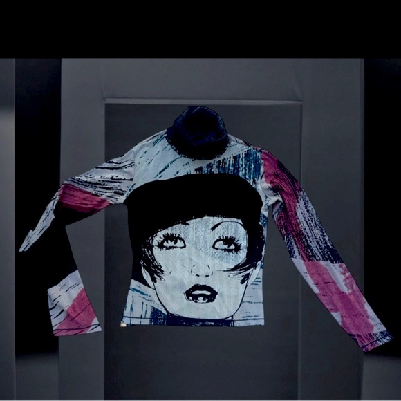 Vintage Custo Barcelona Turtleneck Graphic Top Girl Face Lightweight - Picture 3 of 12